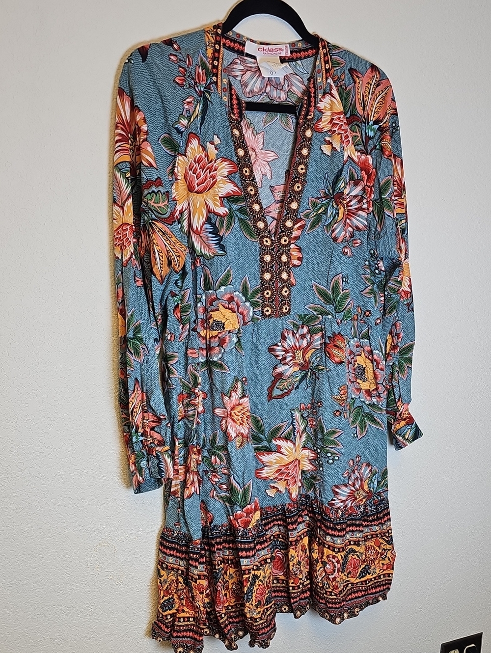 Blue Floral Long-Sleeve V-Neck Dress